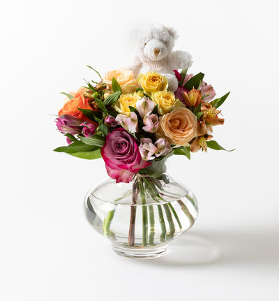 Fargerik bukett med bamse Fargerik bukett med bamse